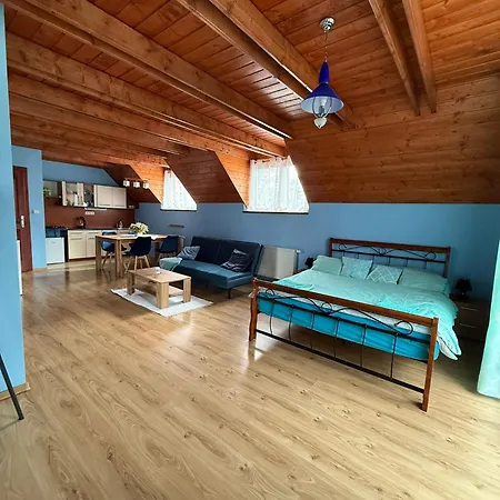 Veronika Apartment